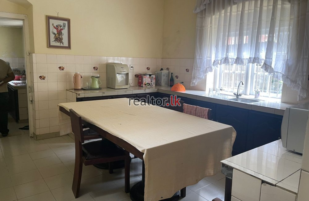 Bungalow For Sale In Haddon Hill Rd Nuwara Eliya