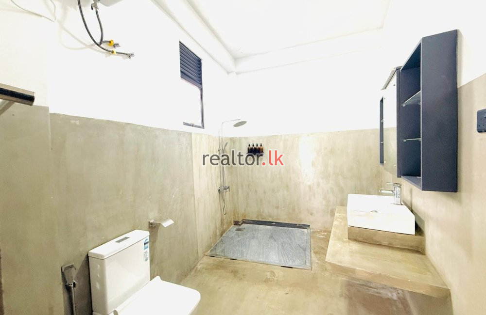 Three Bed House For Rent In Nugegoda