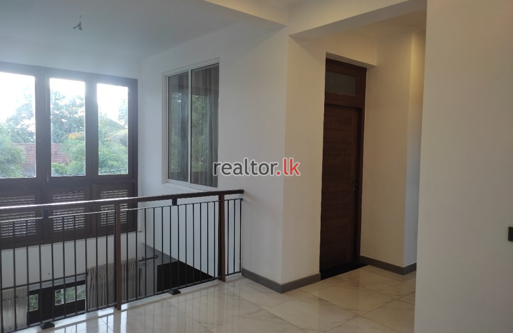 Luxury House For Rent At Koswatta Battaramulla