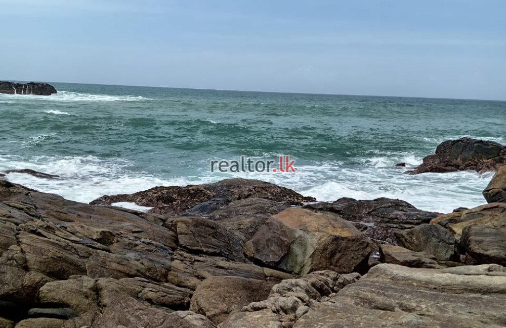 Beachfront Land For Sale In Talalla Dikwella