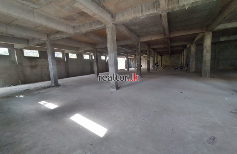 Facing Biyagama Rd Warehouse For Rent