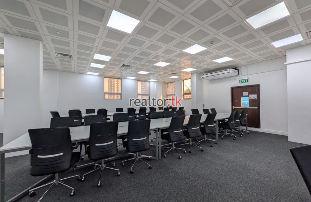 100 Seats Furnished Office Space in Colombo 4