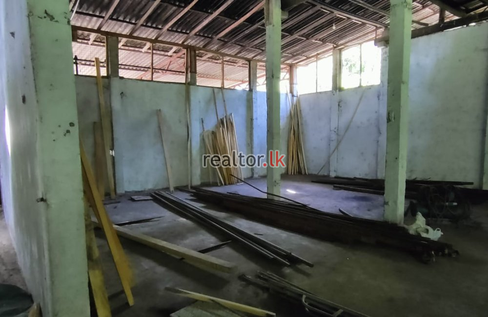 Warehouse For Rent At Akmeemana Galle
